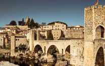 Besalú an Costa Brava